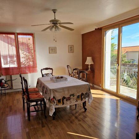 Chez David Apartment Bressuire Luaran gambar
