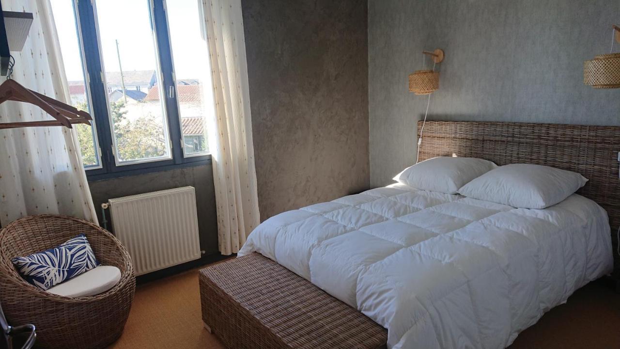 Chez David Apartment Bressuire Luaran gambar